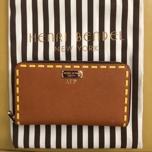 Henri Bendel West 57th ZipAroundContinental Wallet